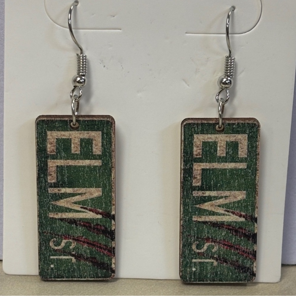 Gold plated earrings NEW